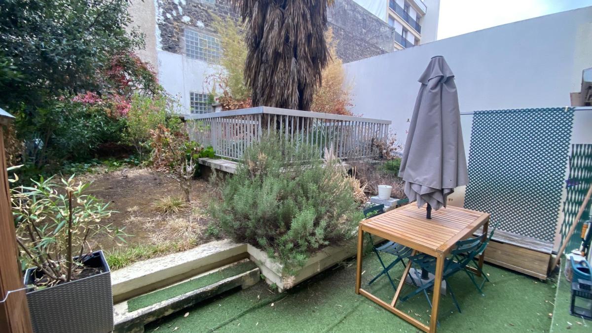 Appartement 1 pièce 30 m² · à Paris 15e Arrondissement · 29,9 m² · 304 500 €