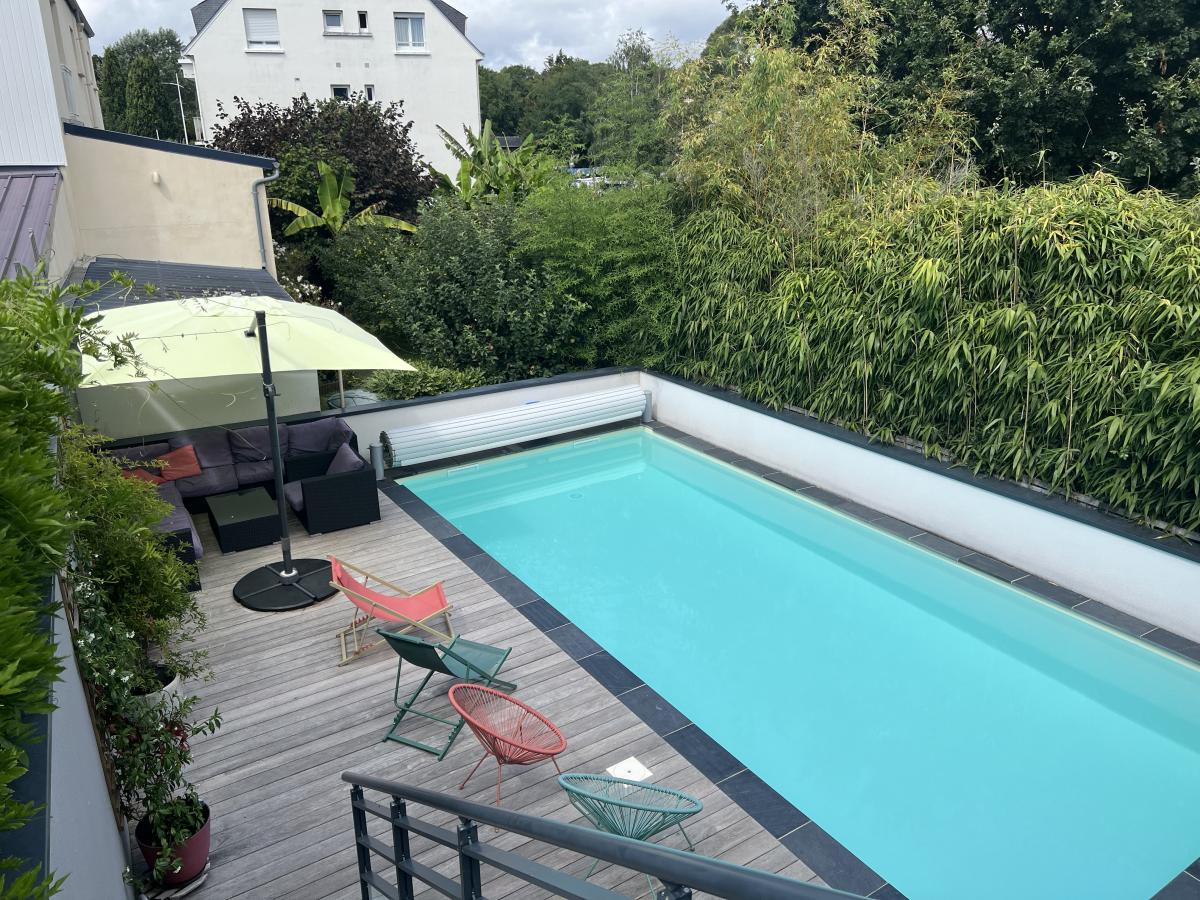Maison 7 pièces 215 m² · à Larmor-Plage · 215 m² · 881 092 €