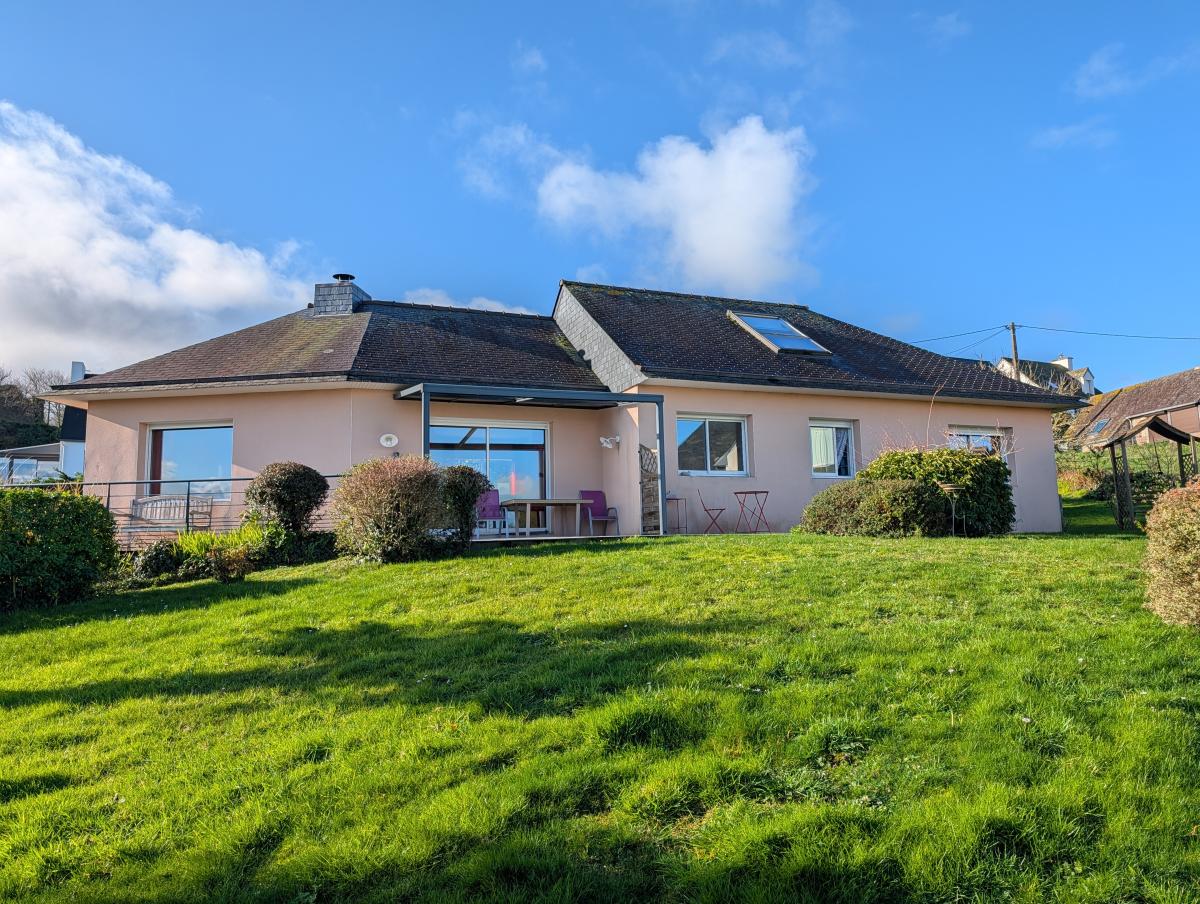 Maison 1 pièce 100 m² · à Locquirec · 100 m² · 522 000 €