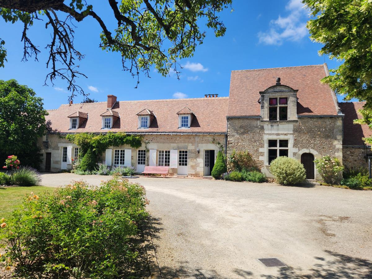 Maison 10 pièces 360 m² · à Fondettes · 360 m² · 680 000 €