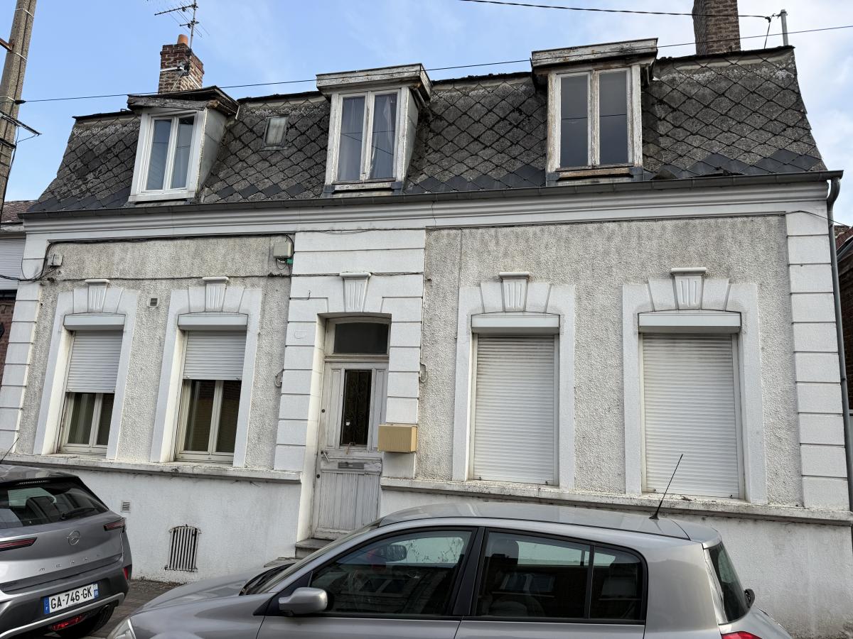 Maison 6 pièces 150 m² · à Caudry · 149,9 m² · 27 400 €