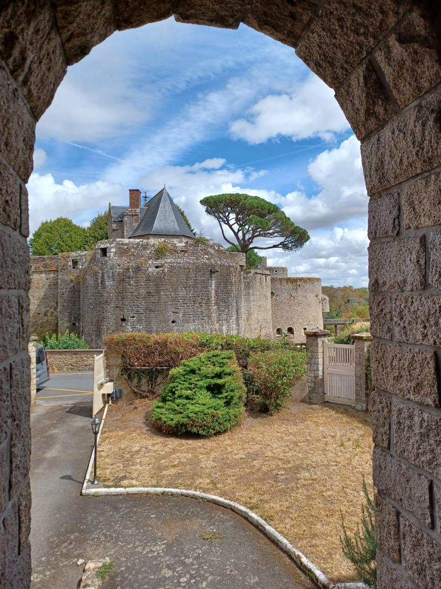 Maison 5 pièces 158 m² · à Clisson · 157,7 m² · 548 840 €