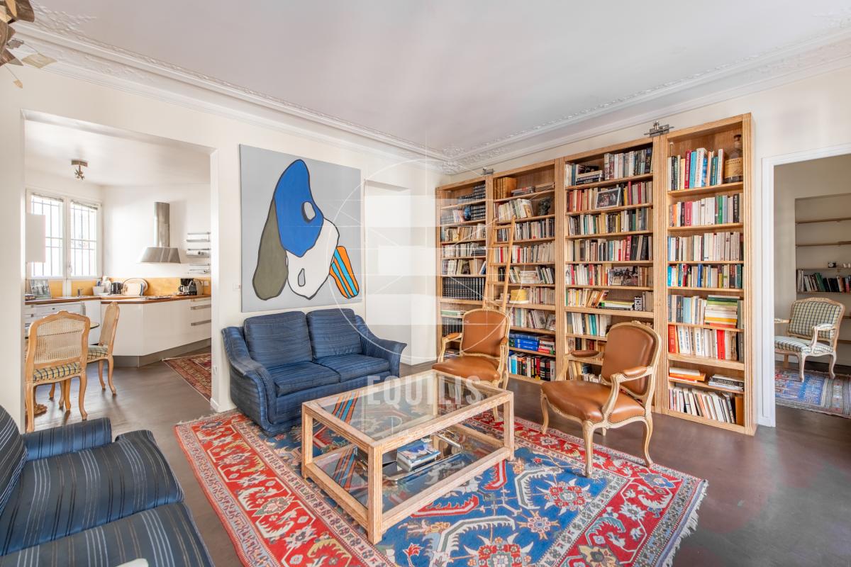 Appartement 4 pièces 98 m² · à Paris 9e Arrondissement · 98,3 m² · 1 040 000 €