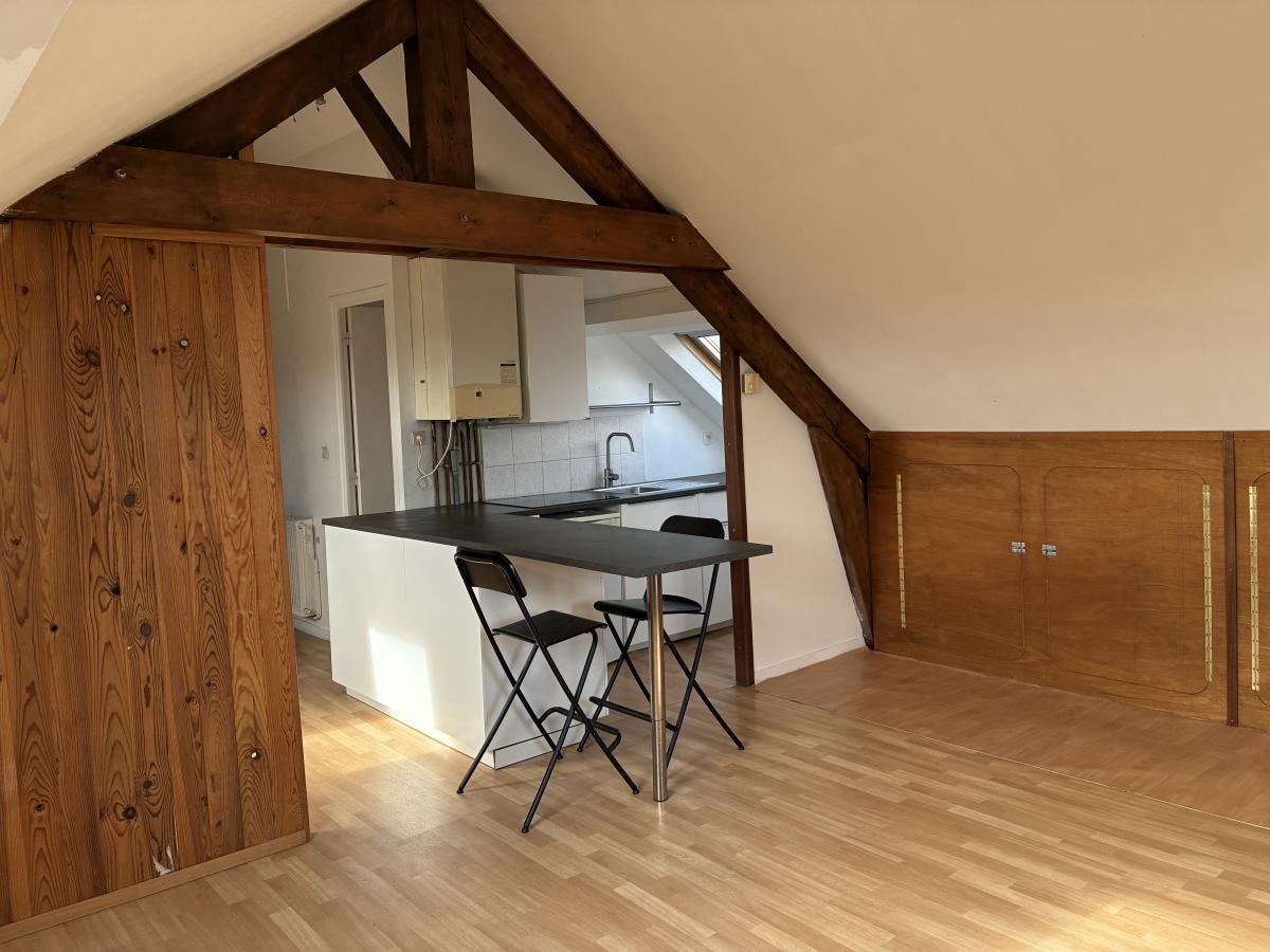 Appartement 1 pièce 26 m² · à Colombelles · 25,7 m² · 415 €/mois