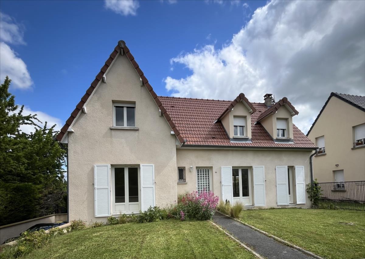Maison 7 pièces 166 m² · à Cormontreuil · 166,1 m² · 1 800 €/mois