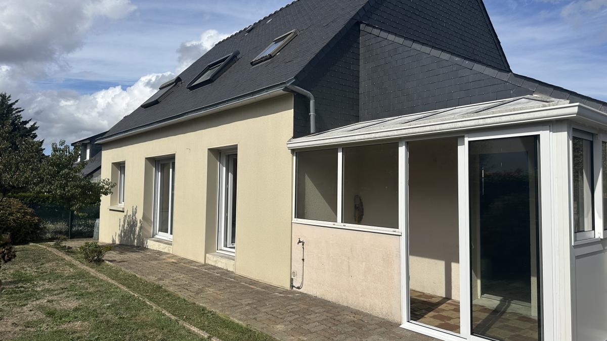 Maison 5 pièces 97 m² · à Vannes · 96,8 m² · 358 090 €