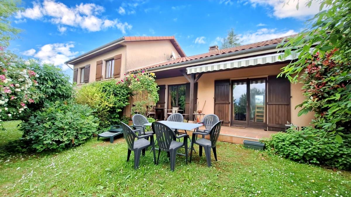 Maison 4 pièces 102 m² · à Saint-Jean-sur-Veyle · 102 m² · 199 500 €