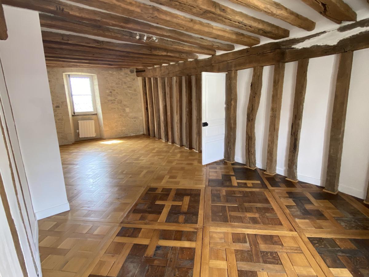 Appartement 3 pièces 55 m² · à Senlis · 55 m² · 910 €/mois