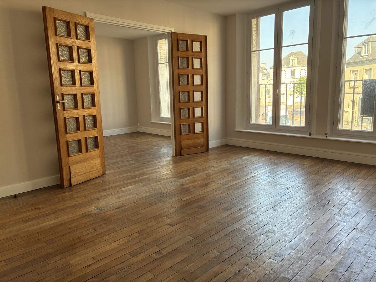 Appartement 4 pièces 82 m² · à Coutances · 82 m² · 680 €/mois