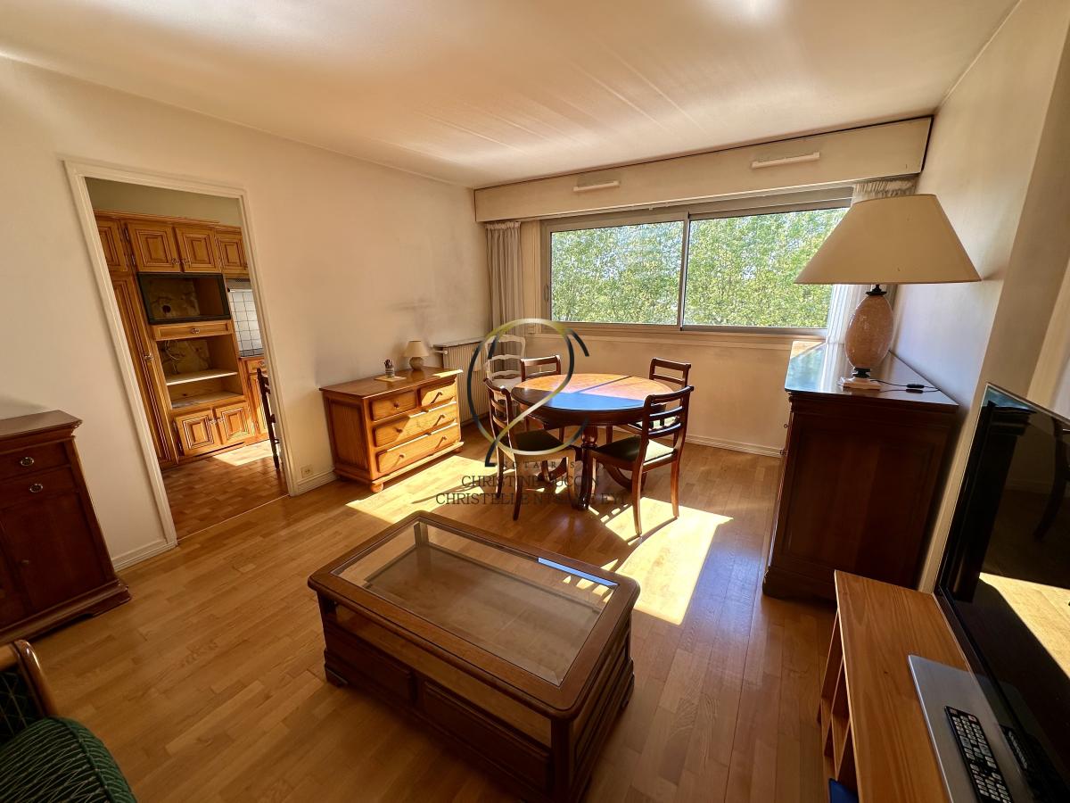 Appartement 2 pièces 53 m² · à Saint-Leu-la-Forêt · 53 m² · 146 000 €