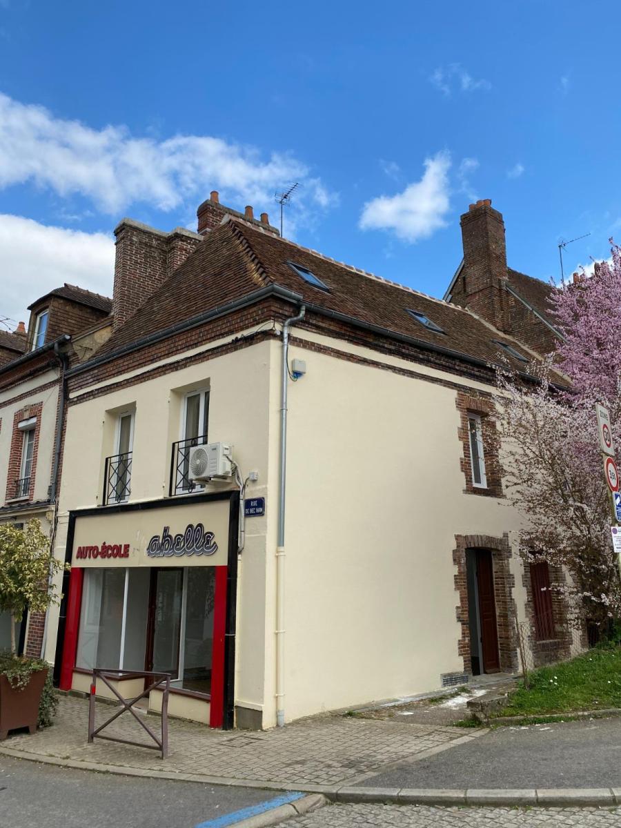 Maison 5 pièces 92 m² · à L'Aigle · 92 m² · 196 840 €