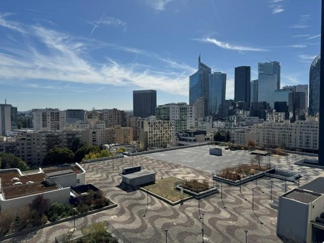 Appartement 2 pièces 41 m² · à Courbevoie · 41 m² · 210 000 €