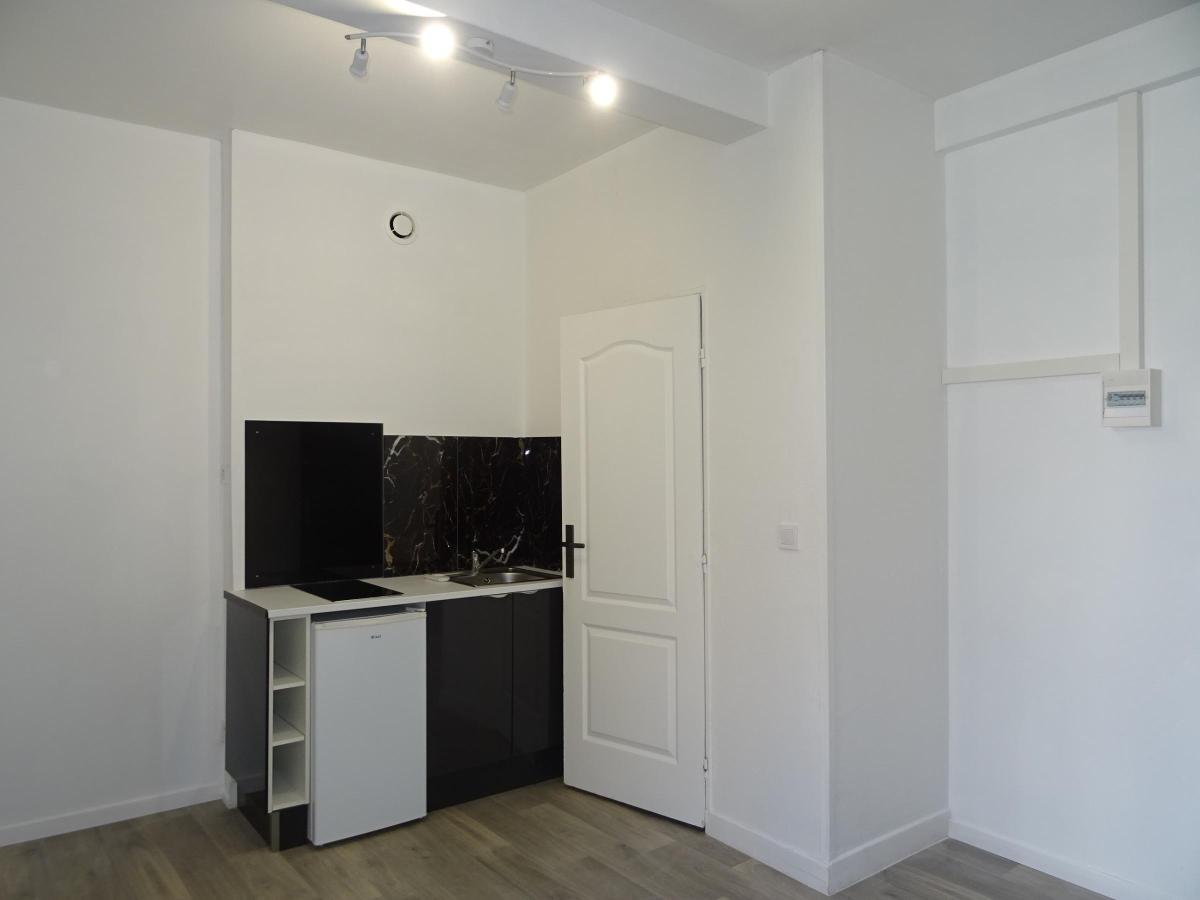 Appartement 1 pièce 14 m² · à Reims · 14,4 m² · 400 €/mois