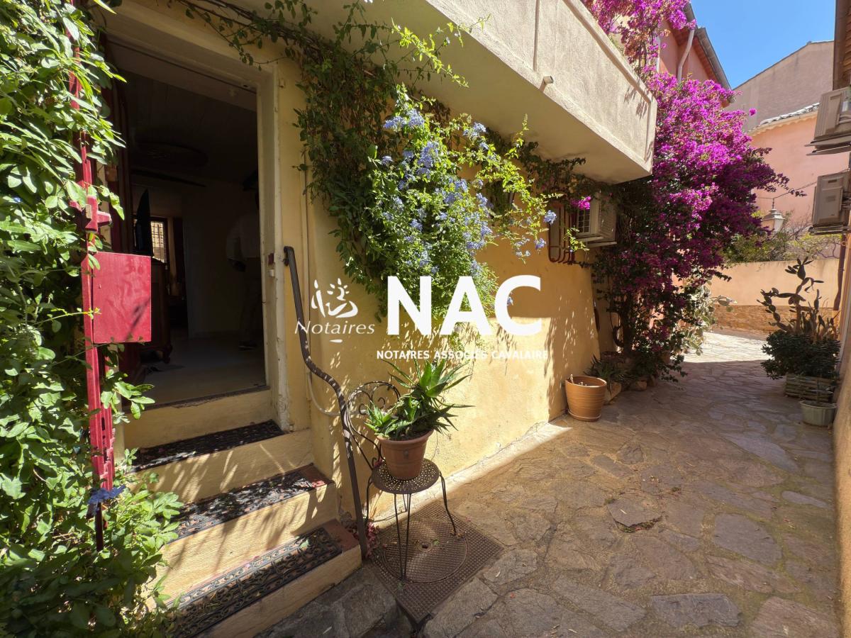 Appartement 2 pièces 30 m² · à Le Lavandou · 29,6 m² · 162 750 €