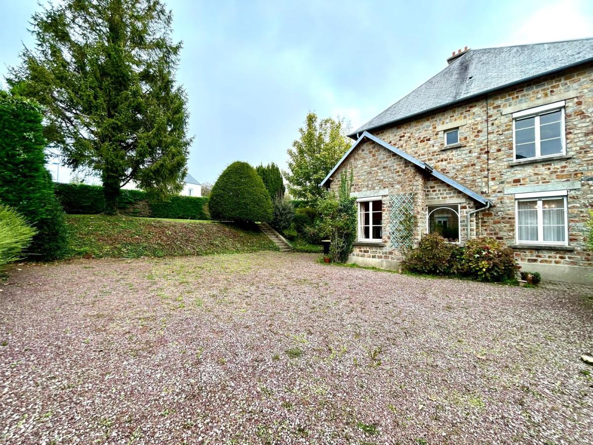 Maison 6 pièces 140 m² · à Saint-Sauveur-le-Vicomte · 139,9 m² · 189 600 €