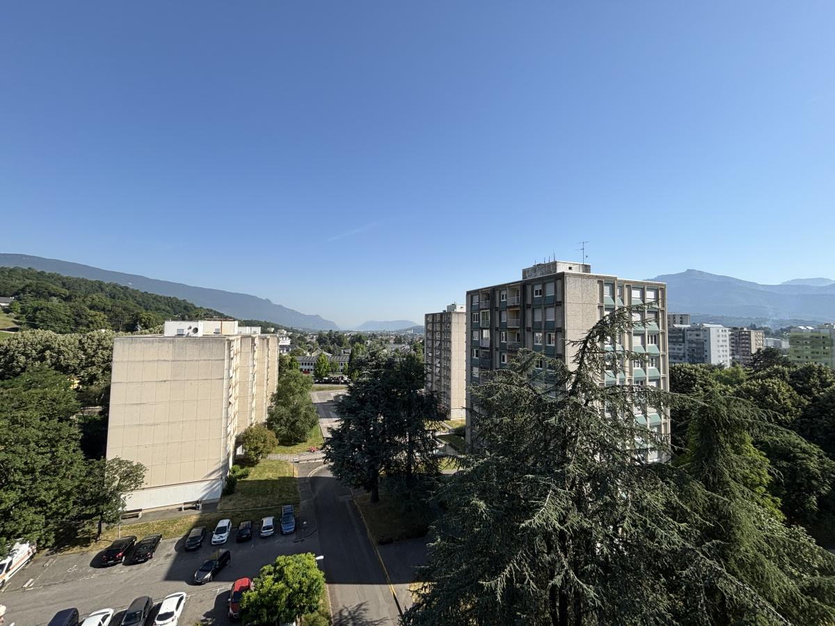 Appartement 2 pièces 49 m² · à Cognin · 49,4 m² · 121 000 €
