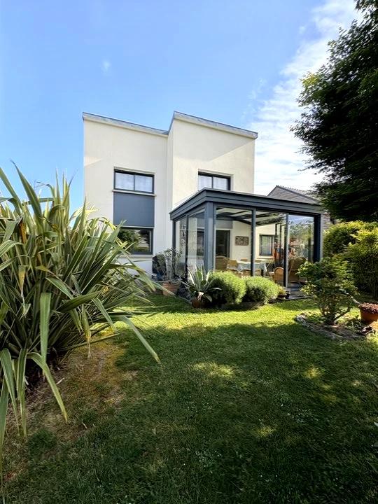 Maison 6 pièces 118 m² · à Ploeren · 118 m² · 425 900 €