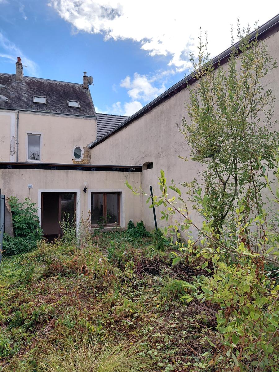 Maison 5 pièces 111 m² · à Mamers · 111 m² · 39 960 €