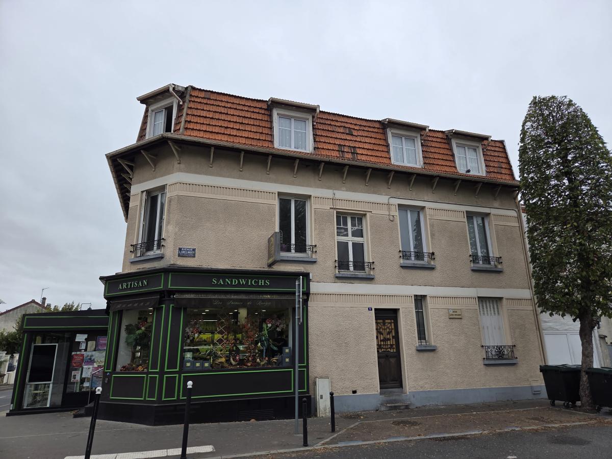 Immeuble 5 pièces 183 m² · à Rungis · 183 m² · 1 050 000 €