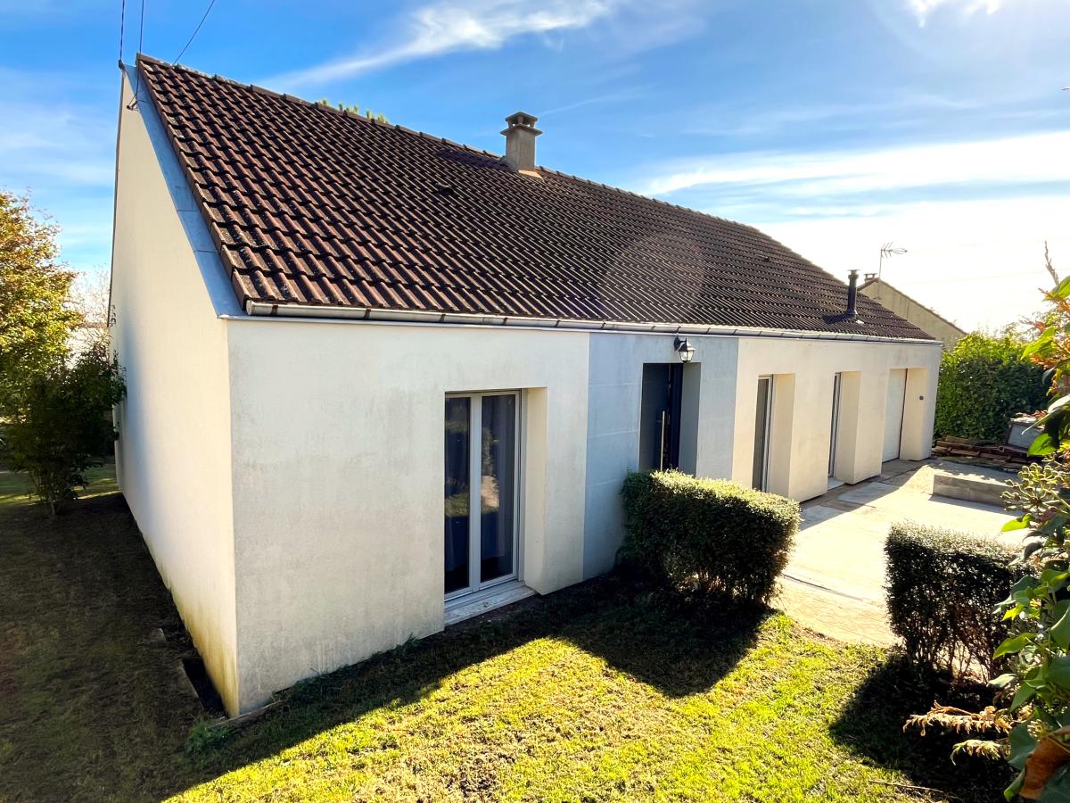 Maison 4 pièces 88 m² · à Montbizot · 88 m² · 188 280 €
