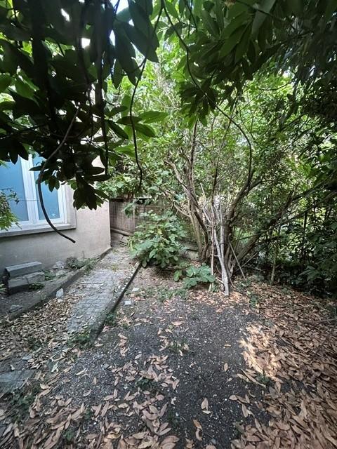 Local commercial 70 m² · à Clermont-Ferrand · 70,4 m² · 147 000 €