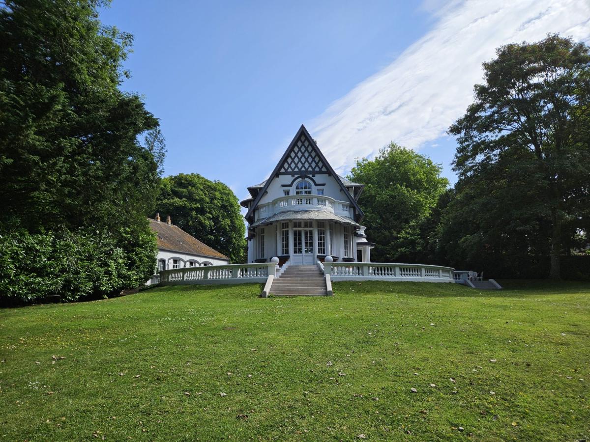 Maison 8 pièces 436 m² · à Wacquinghen · 436 m² · 1 250 000 €