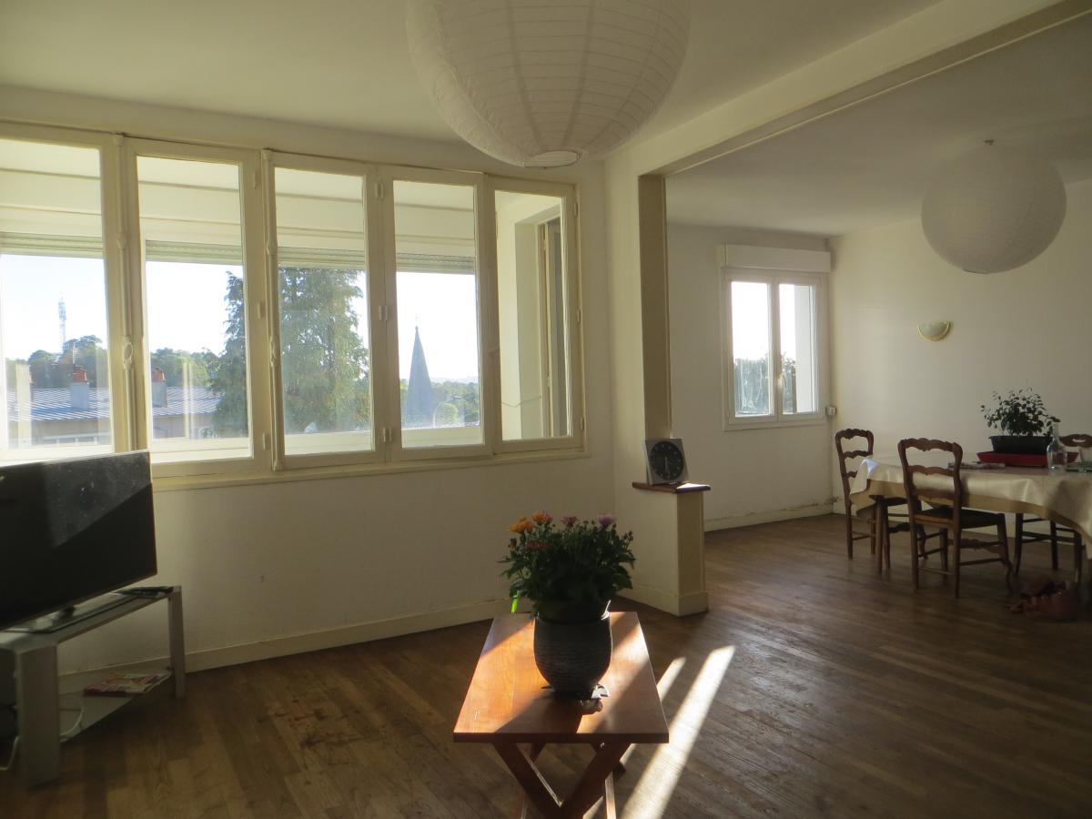 Appartement 4 pièces 96 m² · à Vire Normandie · 95,8 m² · 147 700 €