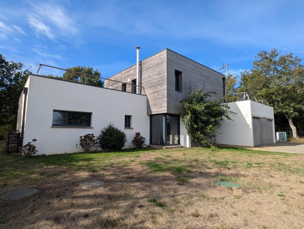 Maison 7 pièces 207 m² · à Penvénan · 207,2 m² · 962 550 €