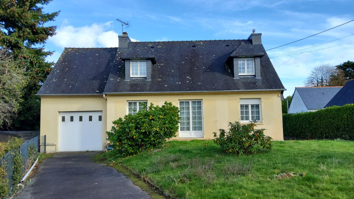 Maison 6 pièces 88 m² · à Poullaouen · 88 m² · 120 750 €