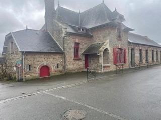 Maison 5 pièces 109 m² · à Étrelles · 109 m² · 960 €/mois