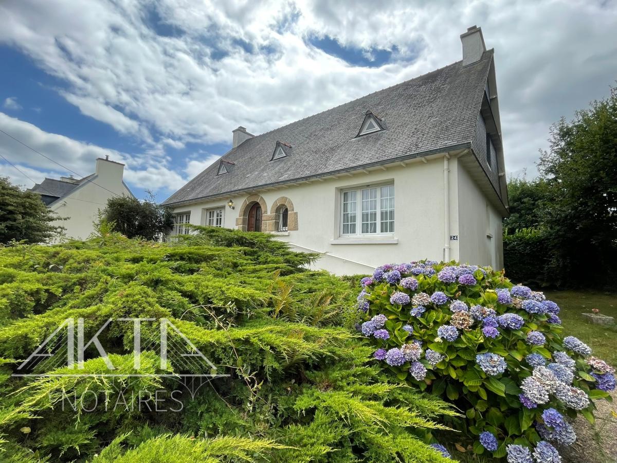 Maison 5 pièces 140 m² · à Plougastel-Daoulas · 140 m² · 343 200 €