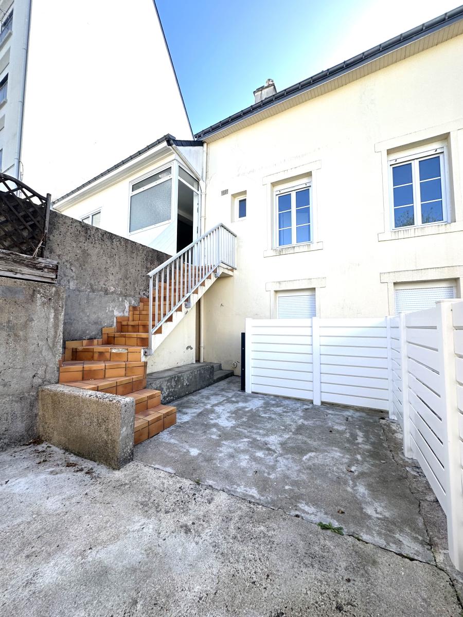 Maison 6 pièces 111 m² · à Hennebont · 111 m² · 231 040 €