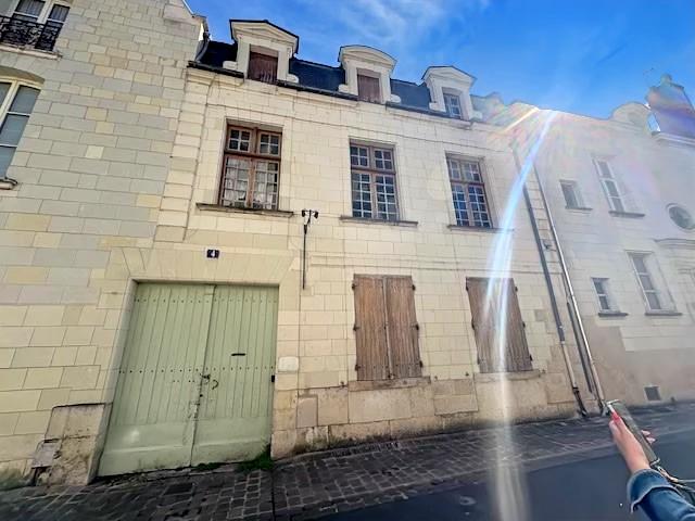 Maison 7 pièces 210 m² · à Saumur · 210 m² · 237 000 €