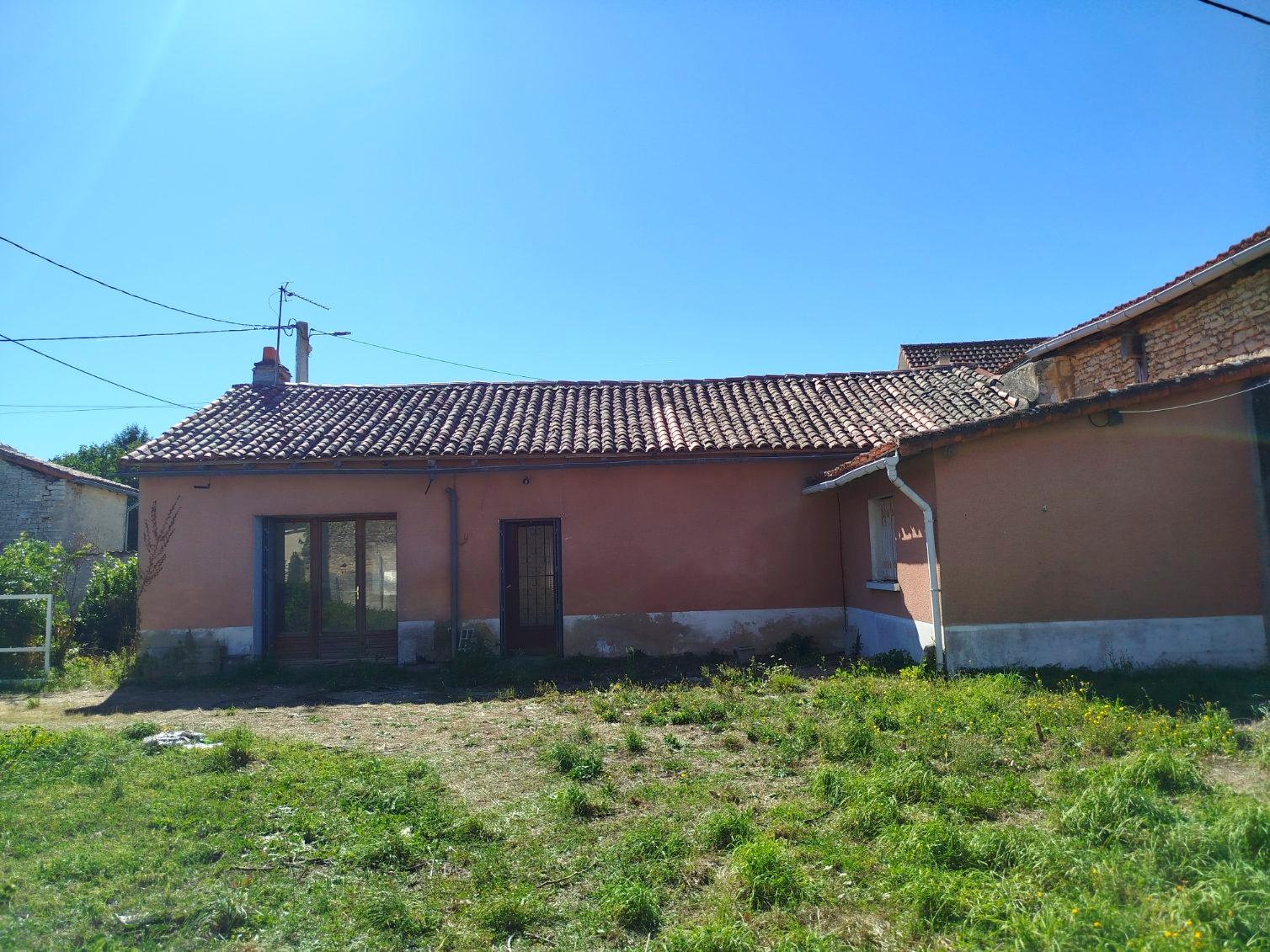Maison 5 pièces 70 m² · à Val-de-Comporté · 70 m² · 32 400 €