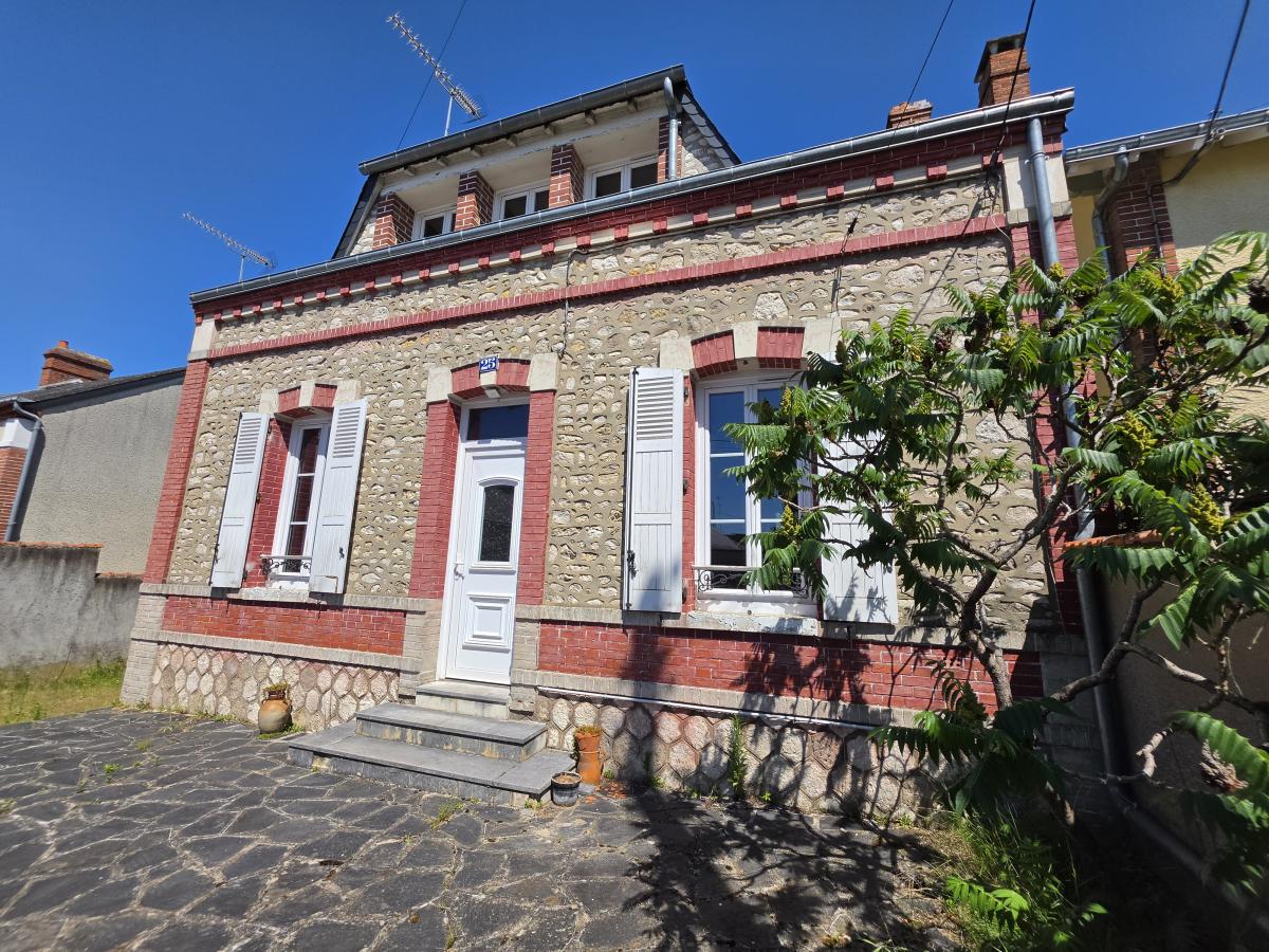 Maison 4 pièces 92 m² · à Châlette-sur-Loing · 92 m² · 152 900 €
