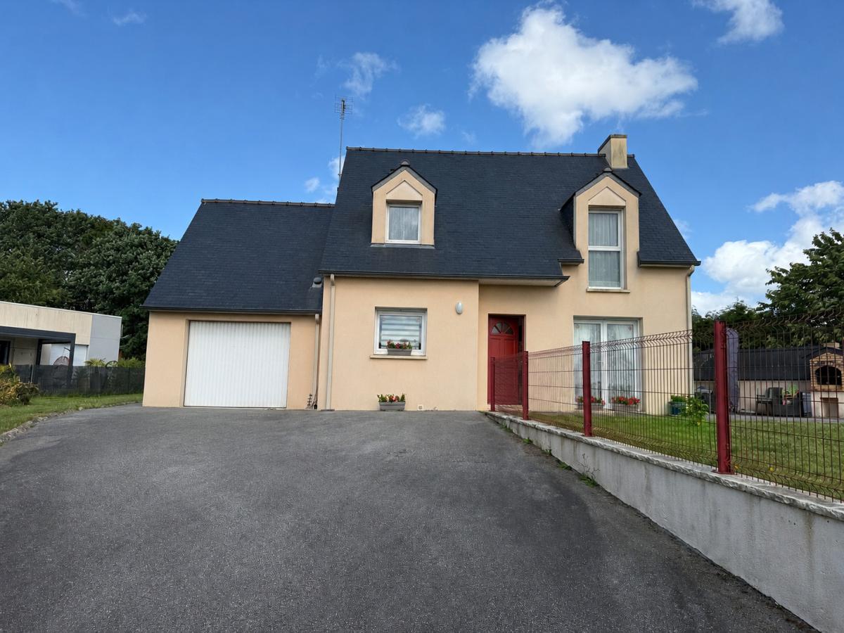 Maison 7 pièces 130 m² · à Plémet · 130,3 m² · 234 045 €