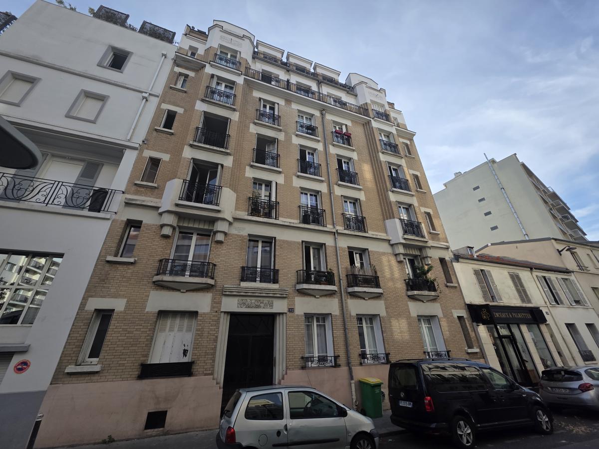 Appartement 1 pièce 30 m² · à Paris 15e Arrondissement · 30 m² · 252 000 €