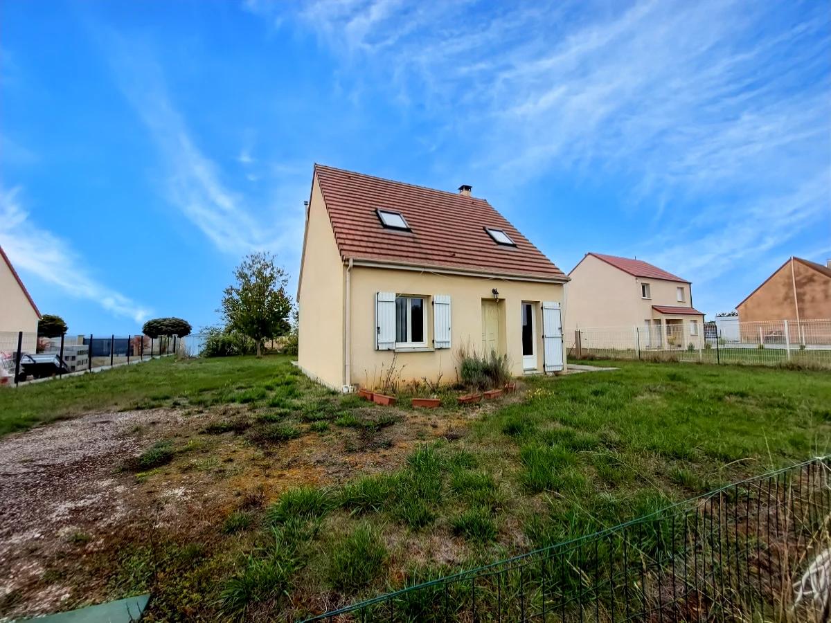 Maison 4 pièces 72 m² · à Saint-Oulph · 72 m² · 127 440 €