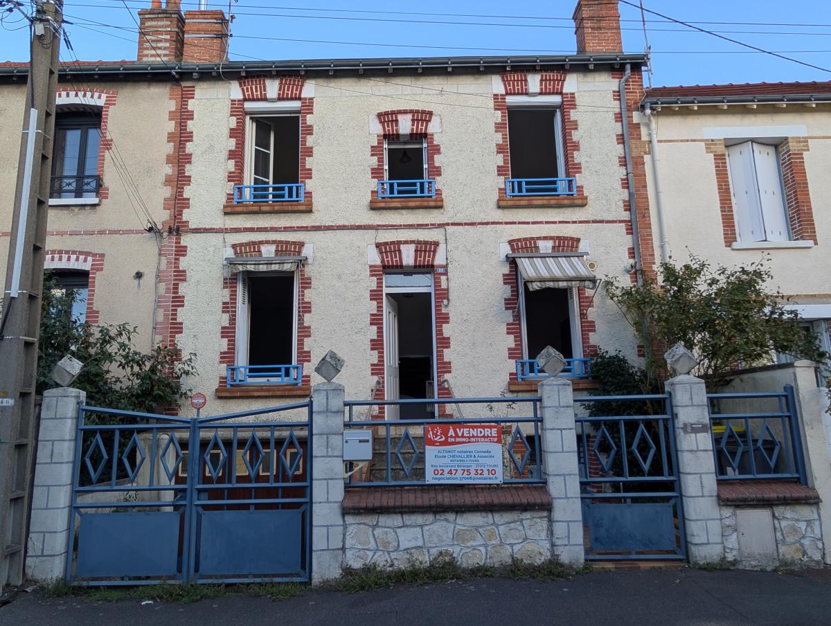 Maison 5 pièces 100 m² · à Saint-Pierre-des-Corps · 100 m² · 154 000 €