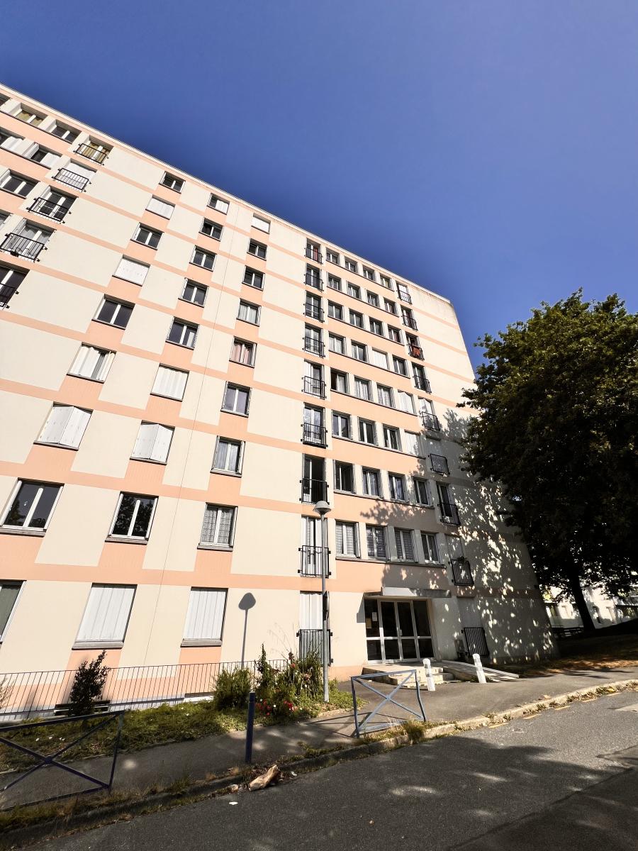 Appartement 3 pièces 75 m² · à Brest · 75,5 m² · 96 000 €