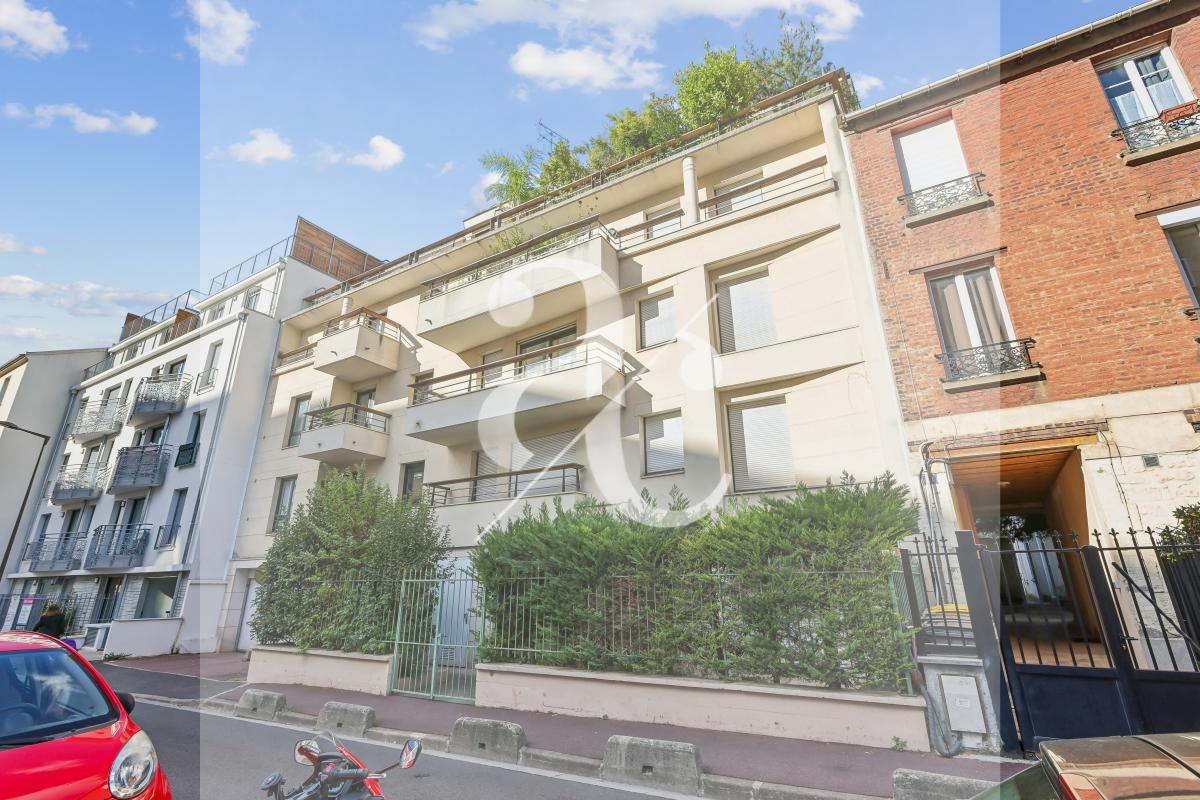 Appartement 1 pièce 25 m² · à Suresnes · 25,3 m² · 215 250 €