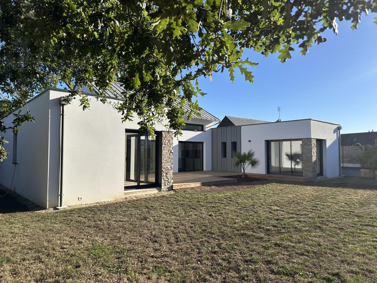 Maison 6 pièces 160 m² · à Belz · 160 m² · 799 260 €