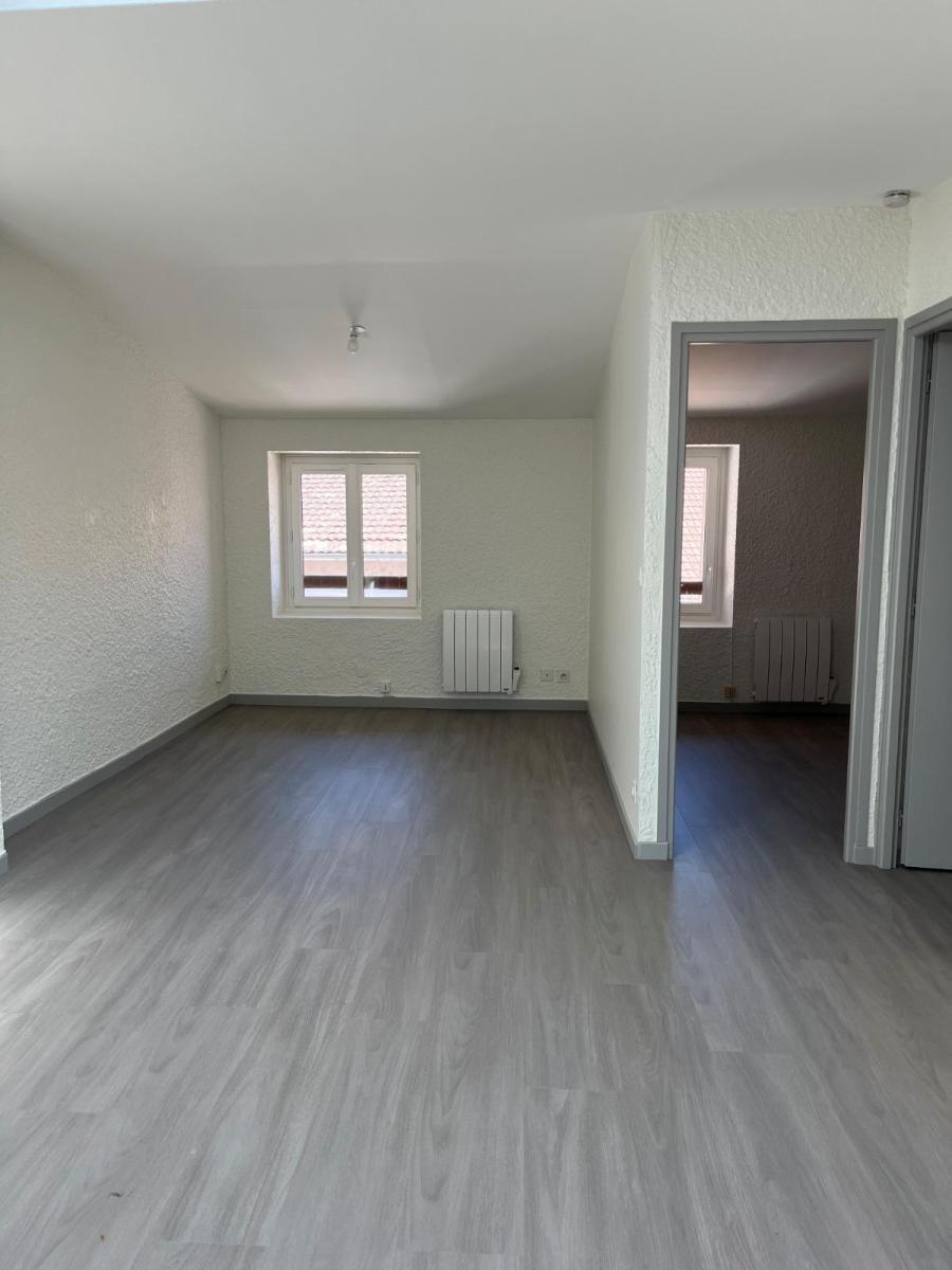 Appartement 3 pièces 51 m² · au Trévoux · 50,9 m² · 110 000 €
