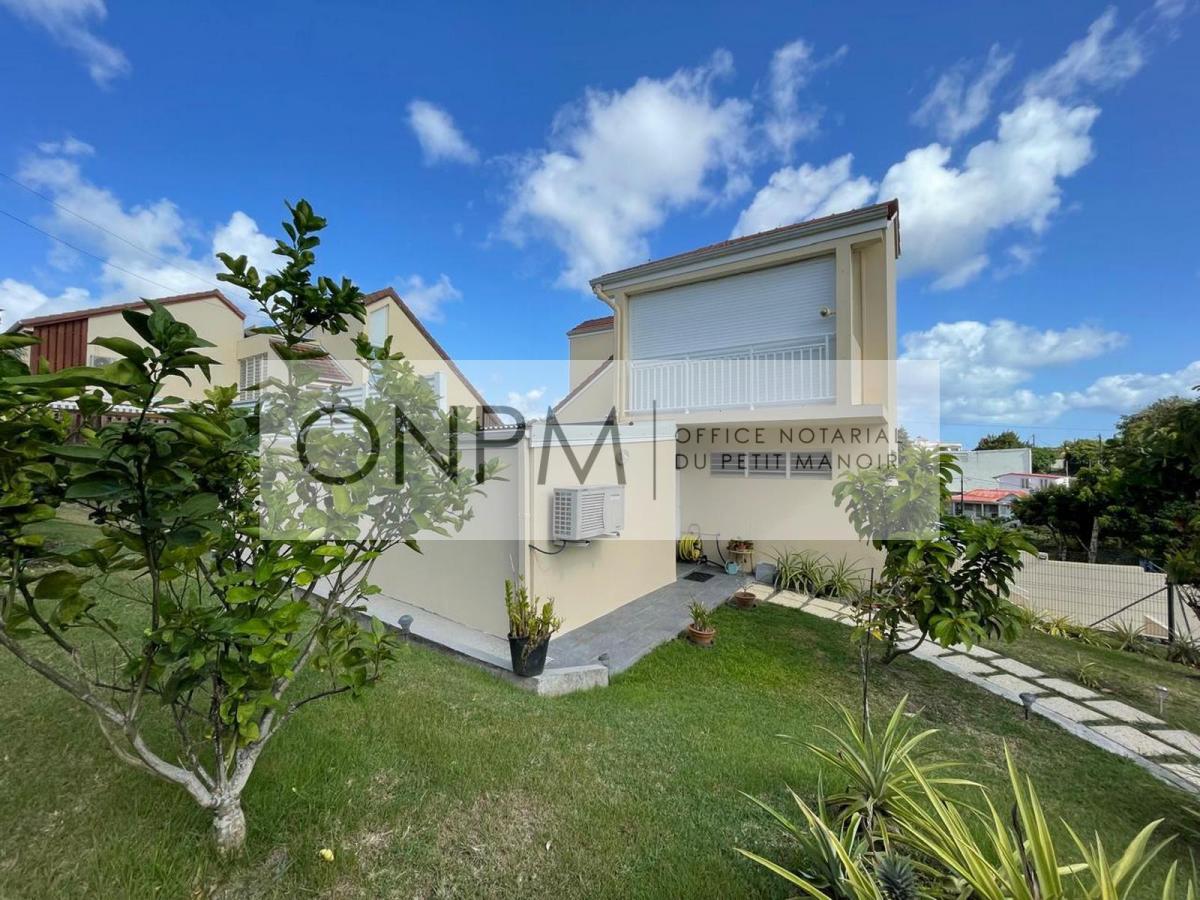 Maison 5 pièces 147 m² · à Fort-de-France · 147 m² · 590 000 €