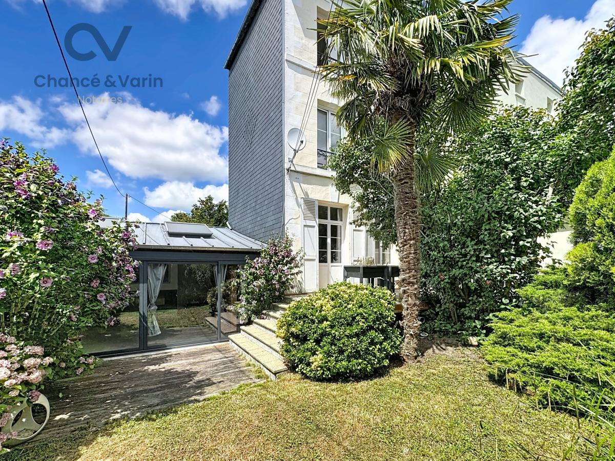 Maison 5 pièces 120 m² · à Lisieux · 120 m² · 299 000 €