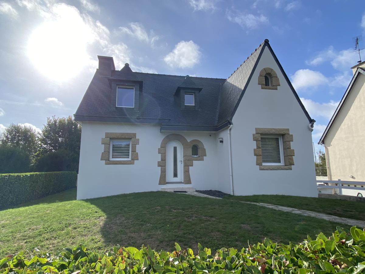 Maison 5 pièces 122 m² · à Loudéac · 121,7 m² · 270 400 €