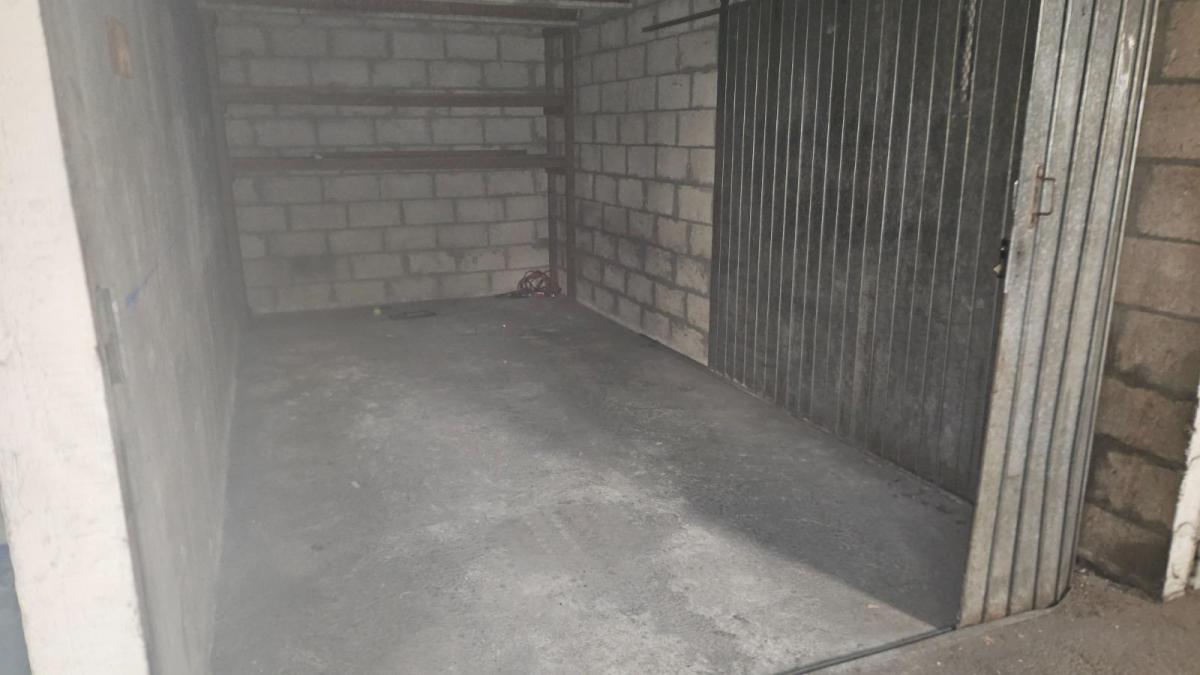 Parking 14 m² · à Paris · 14 m² · 17 000 €