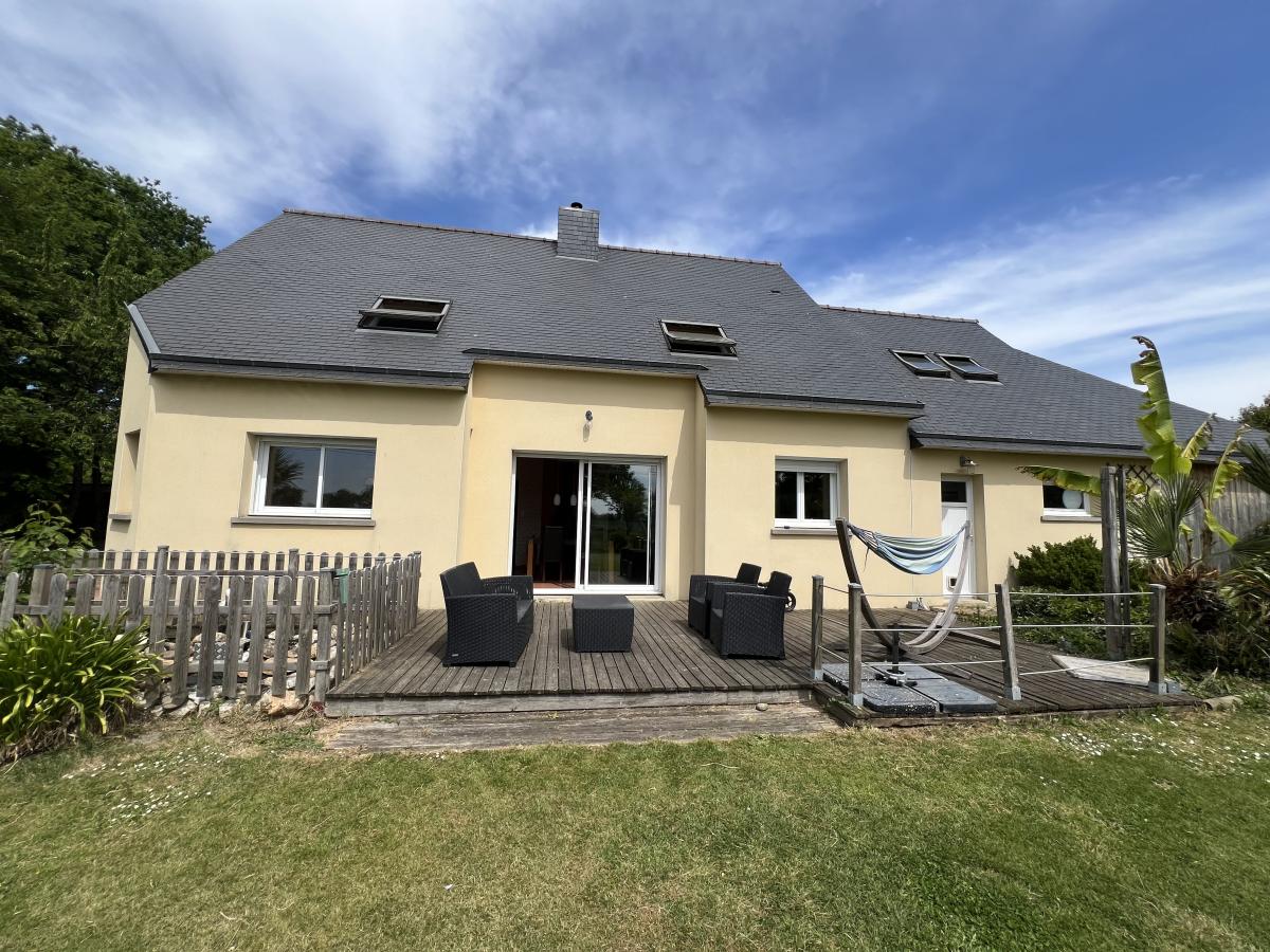 Maison 7 pièces 148 m² · à Yvignac-la-Tour · 148 m² · 297 510 €
