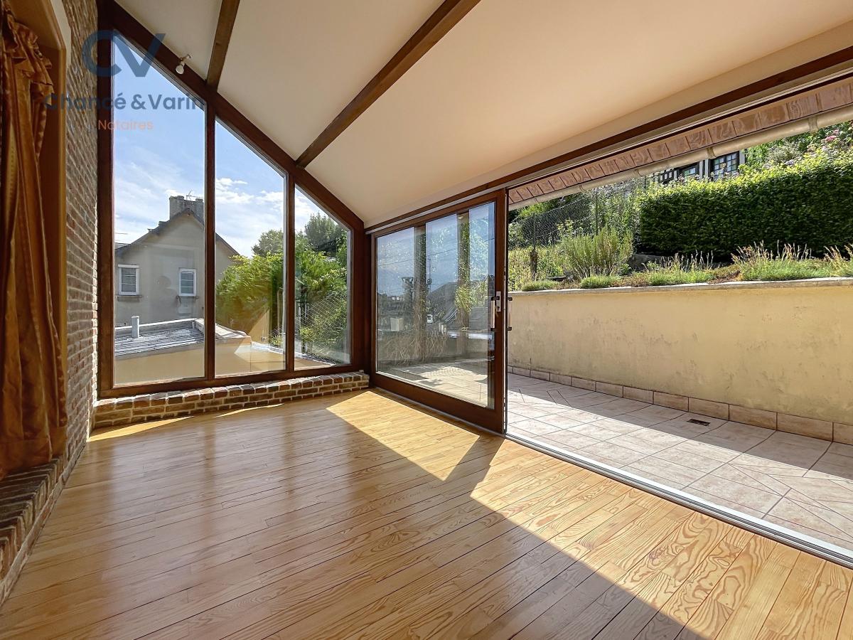 Maison 5 pièces 105 m² · à Lisieux · 105 m² · 215 000 €