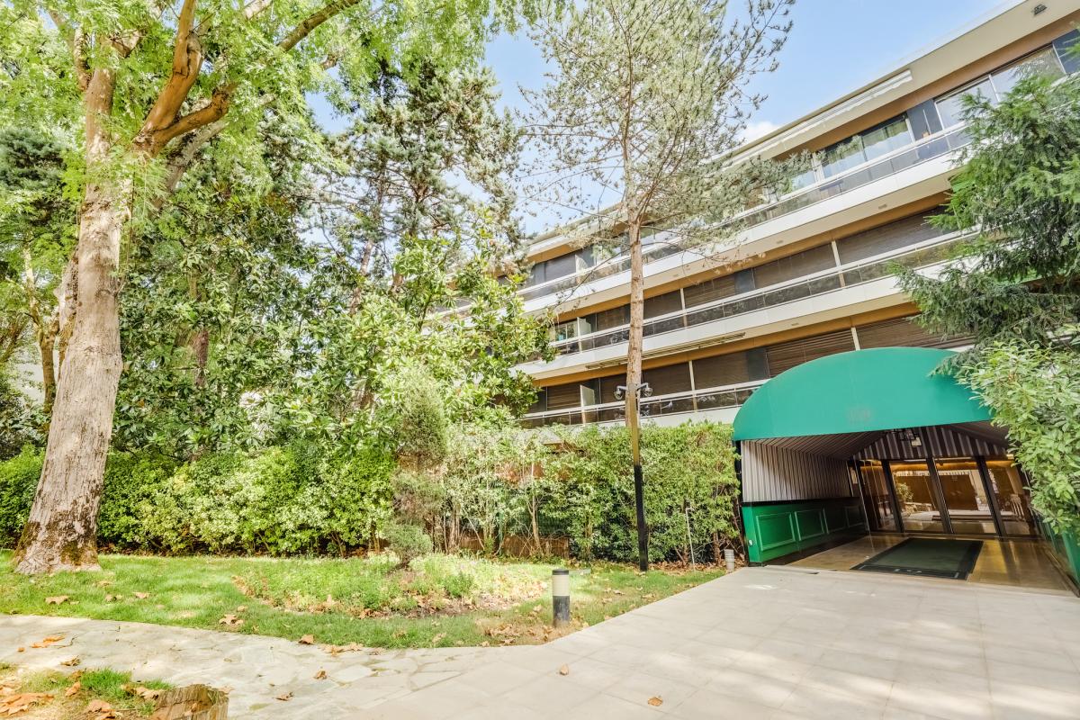 Appartement 3 pièces 86 m² · à Neuilly-sur-Seine · 86 m² · 1 249 000 €